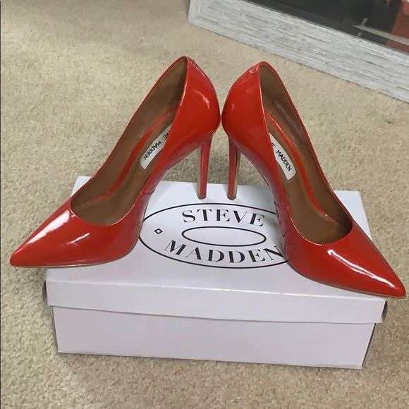 Red High Heels - Picture 3 of 3